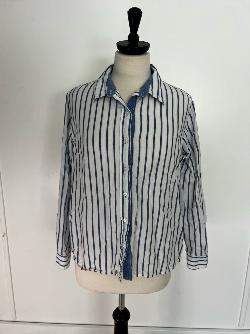 Eden & Olivia White Button-Down Shirt with Navy Vertical Stripes